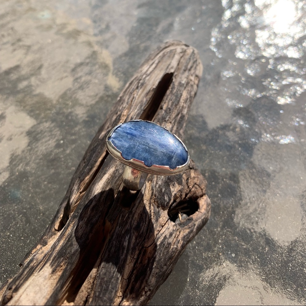 Kyanite and silver ring size 7